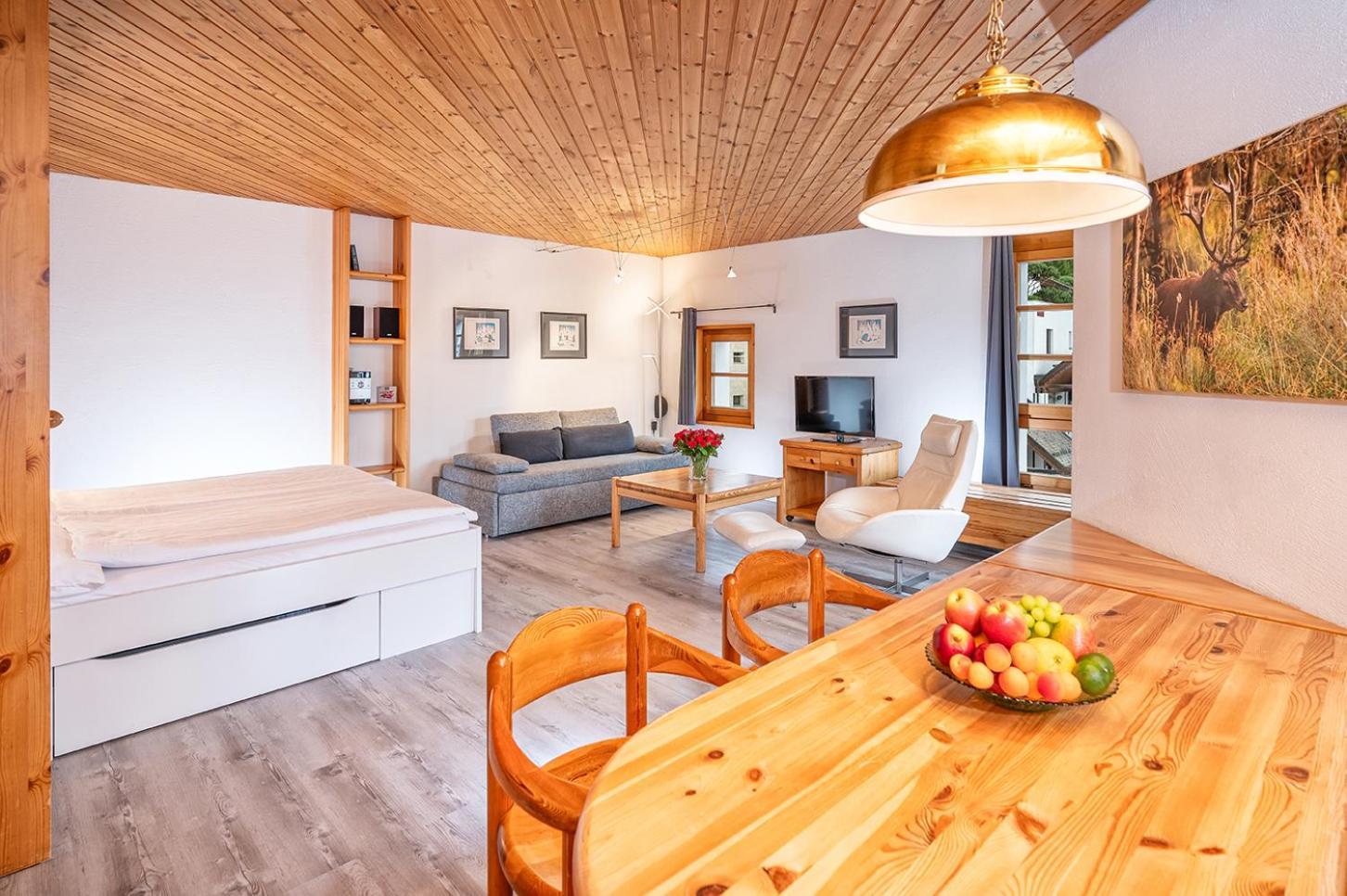 Schweizerhof Ferienwohnungen Lenzerheide 1 Phòng bức ảnh