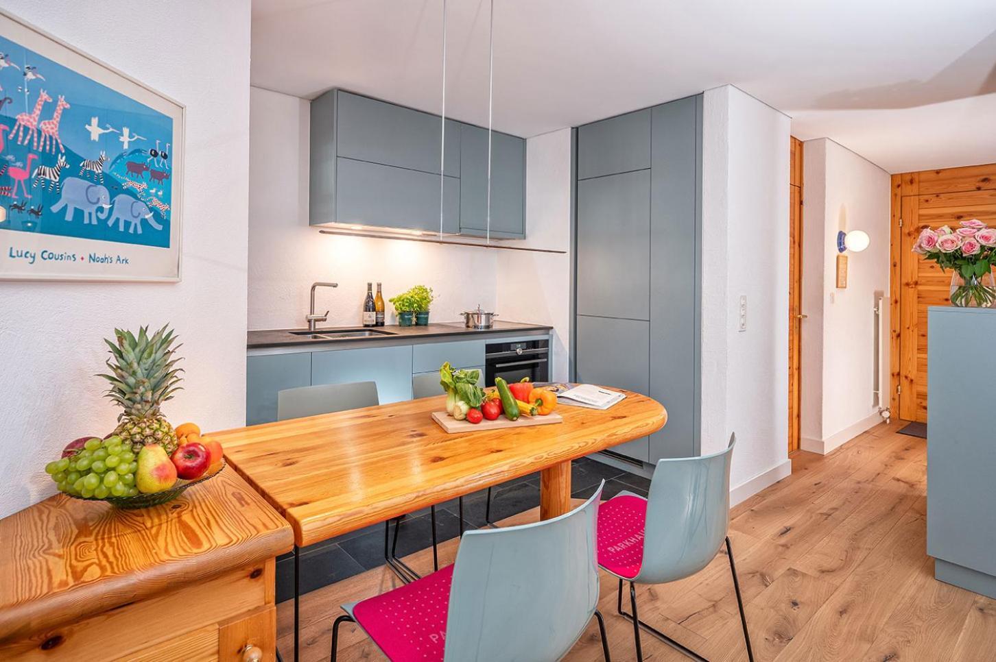 Schweizerhof Ferienwohnungen Lenzerheide 1 Phòng bức ảnh