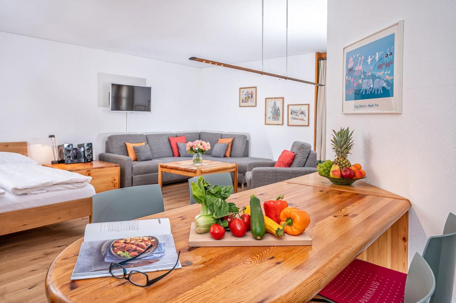 Schweizerhof Ferienwohnungen Lenzerheide 1 Phòng bức ảnh